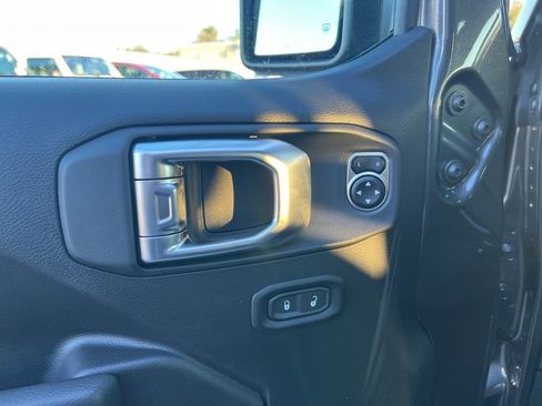 New 2026 Jeep Gladiator Sport image 20