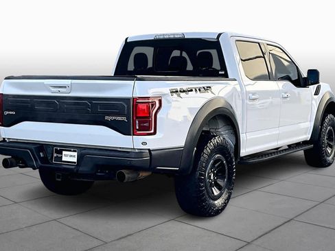 Used 2017 Ford F150 Raptor w/ Equipment Group 802A Luxury image 12