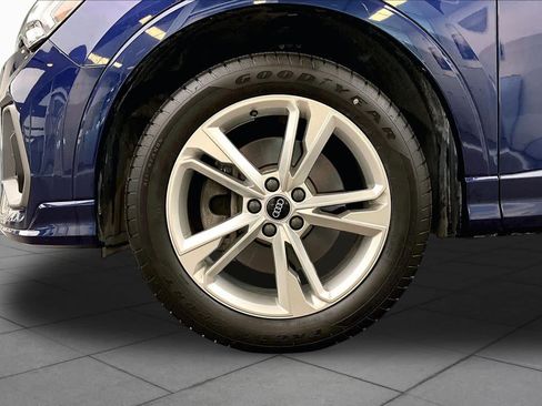 Used 2024 Audi Q3 2.0T Premium Plus AWD/4WD image 11