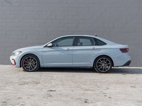 Certified 2025 Volkswagen Jetta GLI Autobahn image 2