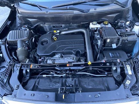 Used 2023 GMC Terrain SLT image 36