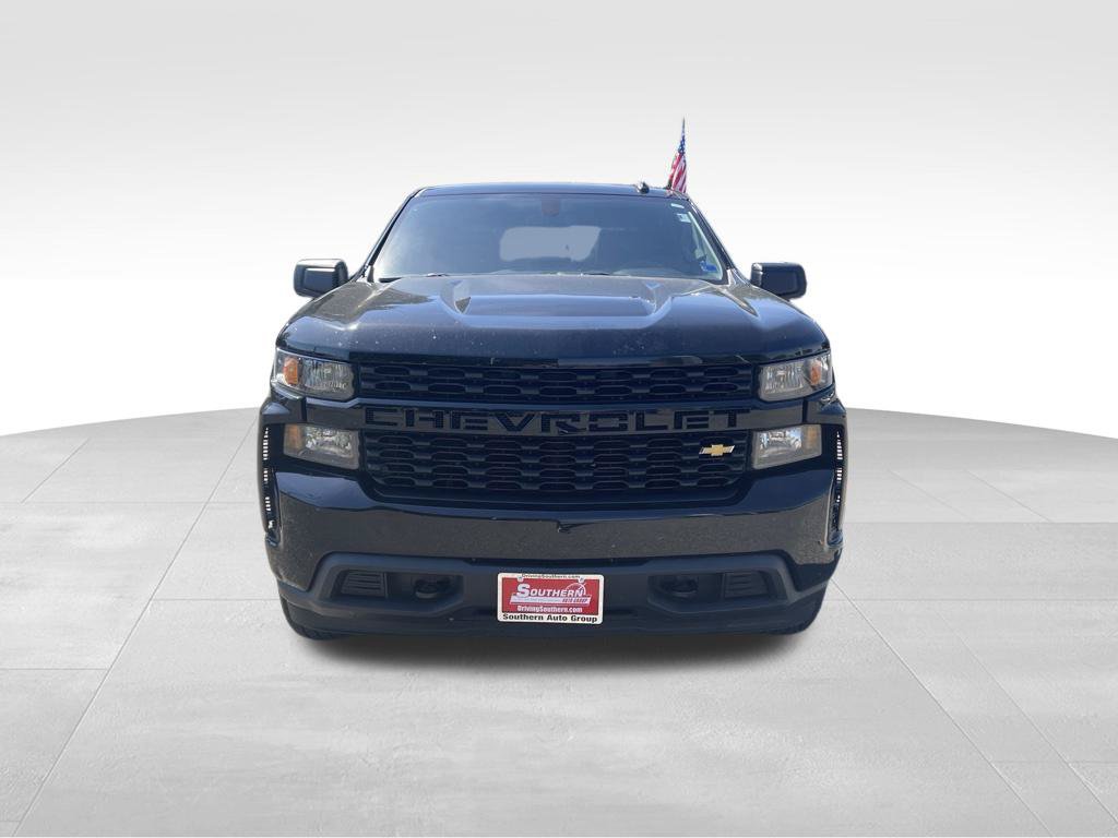 Used 2020 Chevrolet Silverado 1500 Custom w/ Custom Value Package AWD/4WD image 10