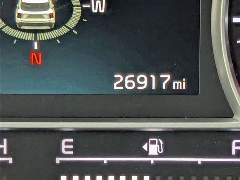 Used 2023 Kia Sorento EX w/ Panoramic Sunroof Package image 7