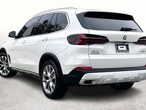 Used 2024 BMW X5 sDrive40i w/ Premium Package image 16