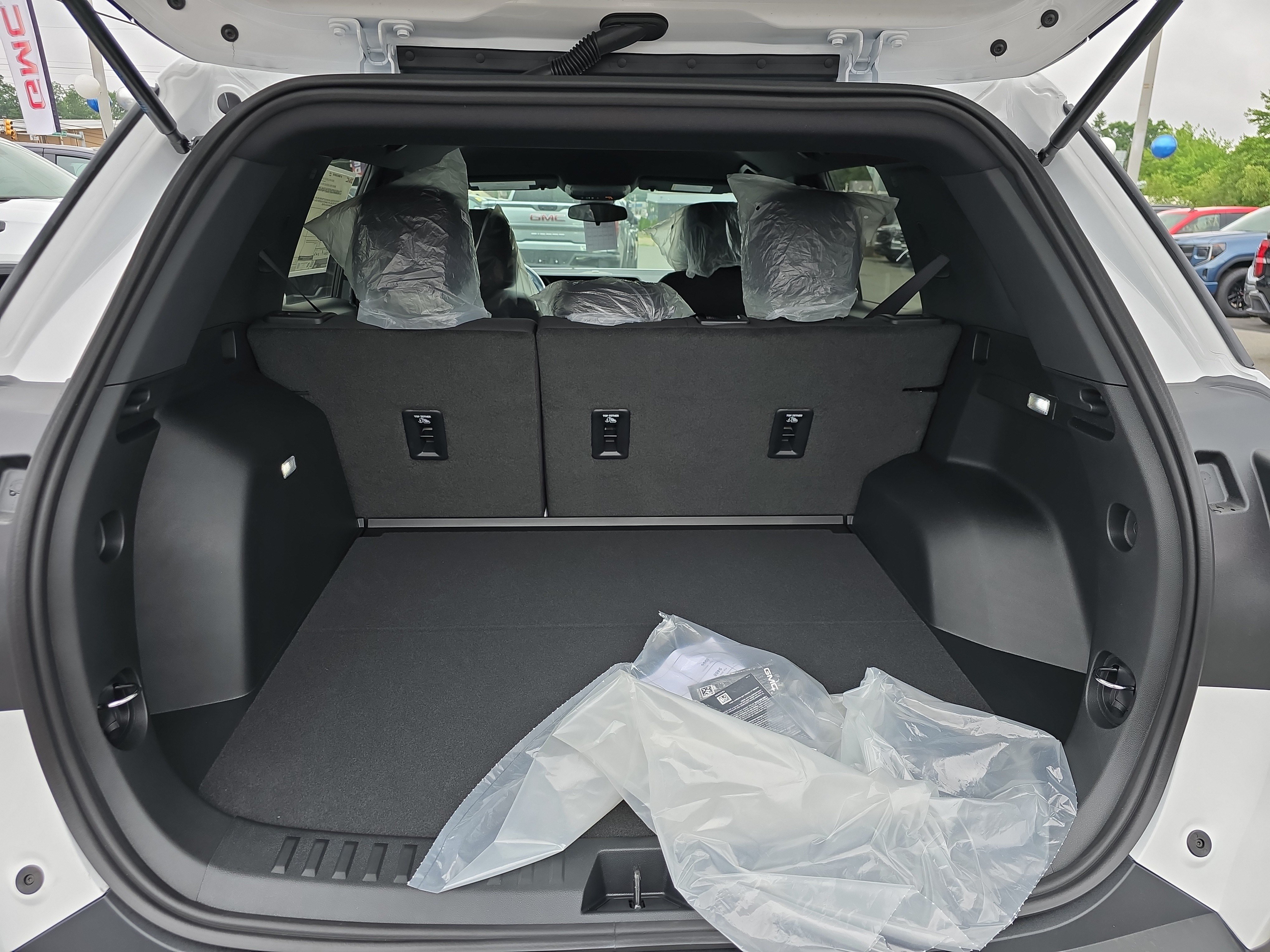 New 2027 GMC Terrain Elevation FWD image 5