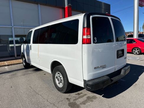Used 2014 GMC Savana 3500 LS image 3