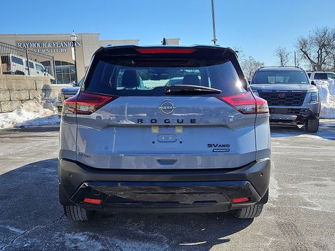 Certified 2023 Nissan Rogue SV w/ SV Premium B Package image 5