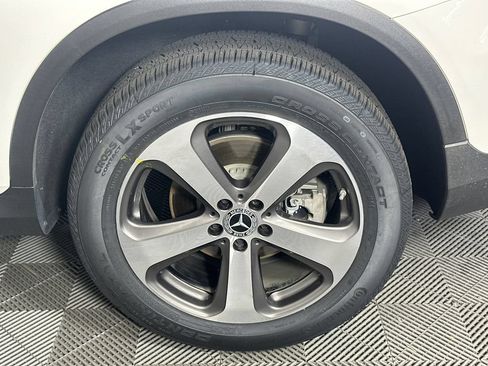 Certified 2022 Mercedes-Benz GLC 300 image 22
