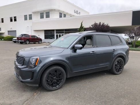 Certified 2022 Kia Telluride SX w/ SX Prestige Package AWD/4WD image 1