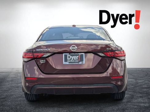 Used 2022 Nissan Sentra SV FWD image 5