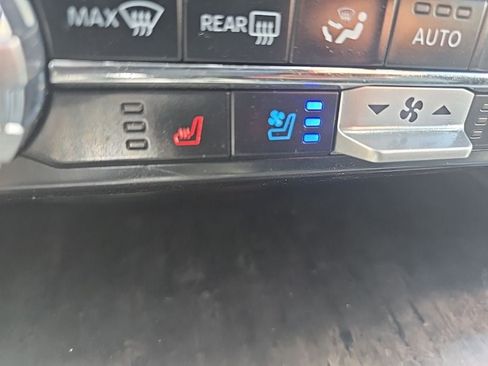 Used 2023 Ford F150 Lariat AWD/4WD image 20