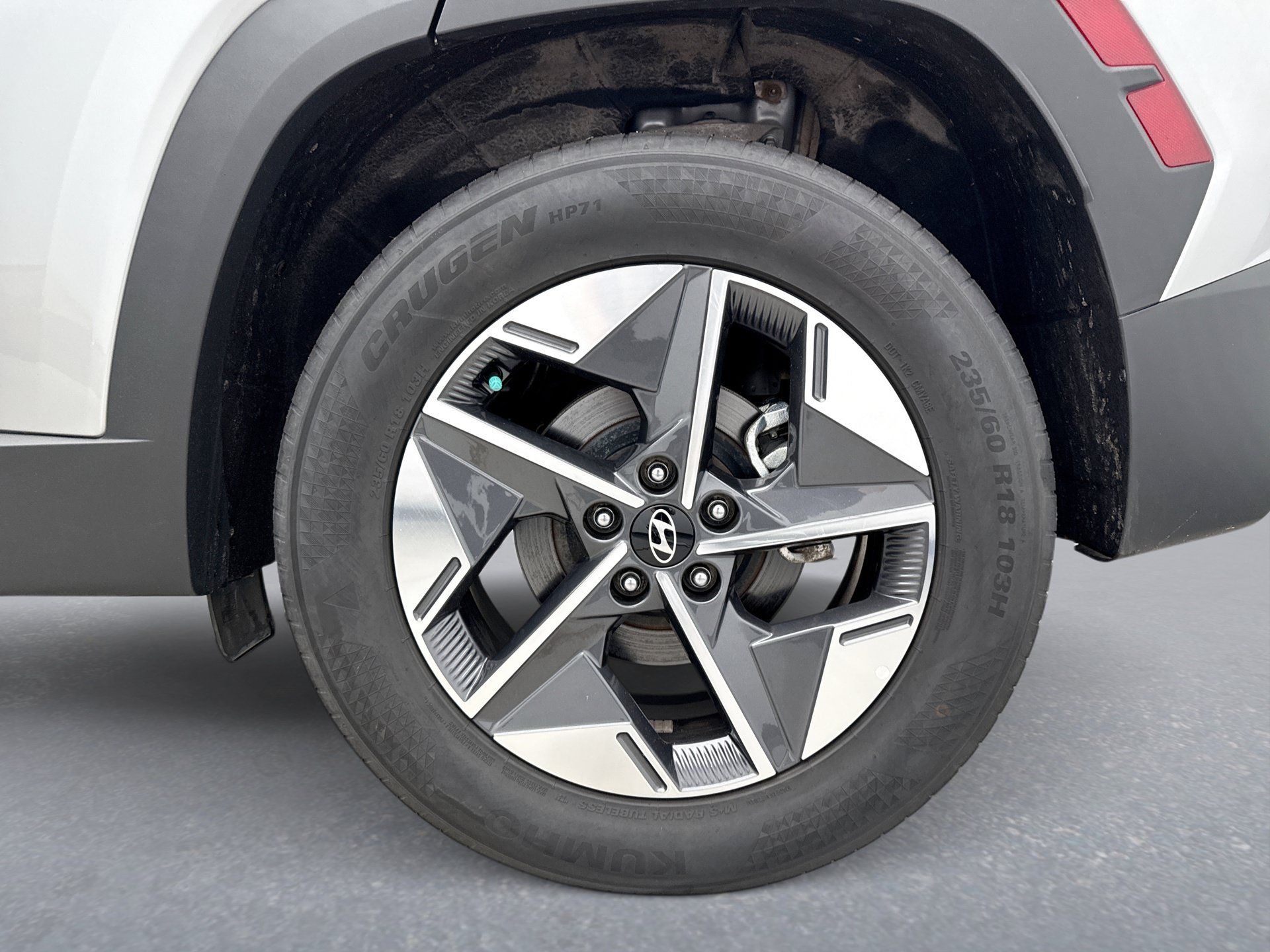 Used 2025 Hyundai Tucson SEL AWD/4WD image 28