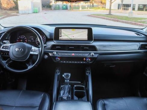 Used 2020 Kia Telluride EX image 31