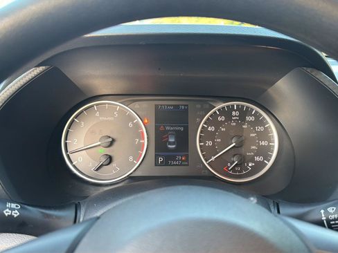 Used 2024 Nissan Sentra S FWD image 23