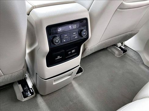 Used 2020 GMC Acadia Denali w/ Trailering Package FWD image 22