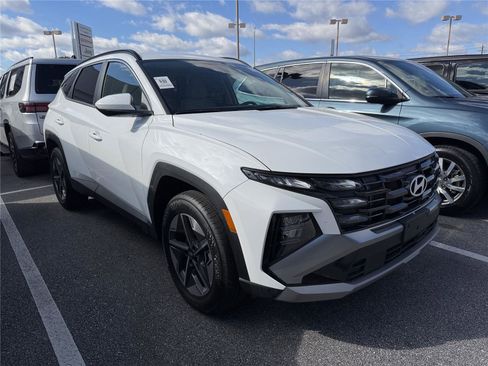 Used 2025 Hyundai Tucson SEL image 4