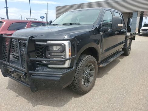 Used 2024 Ford F250 XL w/ STX Appearance Package AWD/4WD image 2