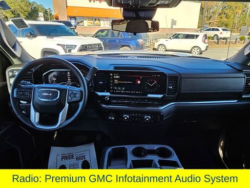 Used 2024 GMC Sierra 1500 Elevation image 8