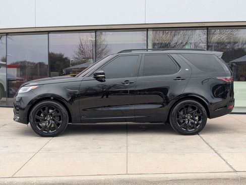 Used 2022 Land Rover Discovery S R-Dynamic image 2