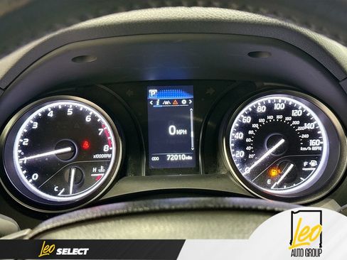 Used 2023 Toyota Camry SE FWD image 14