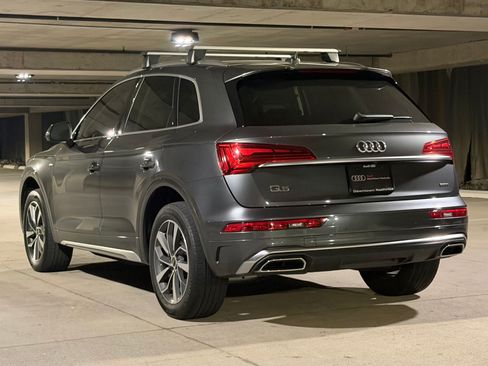 Used 2023 Audi Q5 2.0T Premium Plus w/ Premium Plus Package AWD/4WD image 3