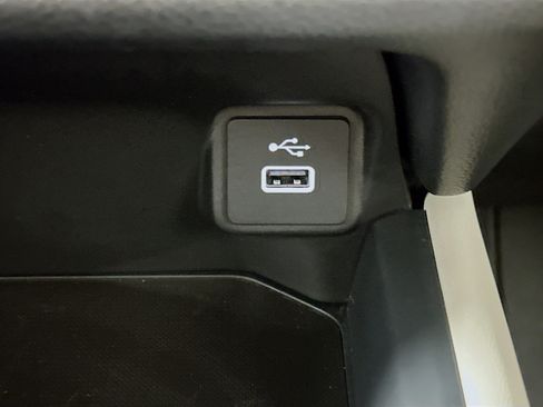 Used 2025 Honda HR-V LX image 25