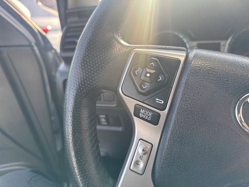 Used 2018 Toyota 4Runner SR5 image 11