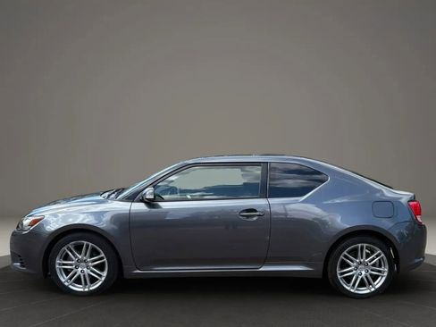 Used 2013 Scion tC FWD image 9