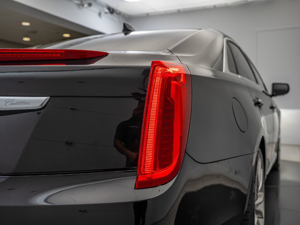 Used 2016 Cadillac XTS Premium FWD image 14