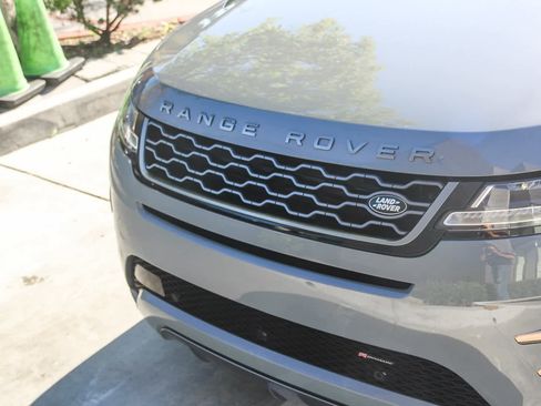 Used 2023 Land Rover Range Rover Evoque R-Dynamic S image 10