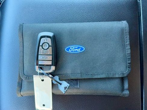 Used 2020 Ford F150 Lariat w/ Equipment Group 502A Luxury AWD/4WD image 42