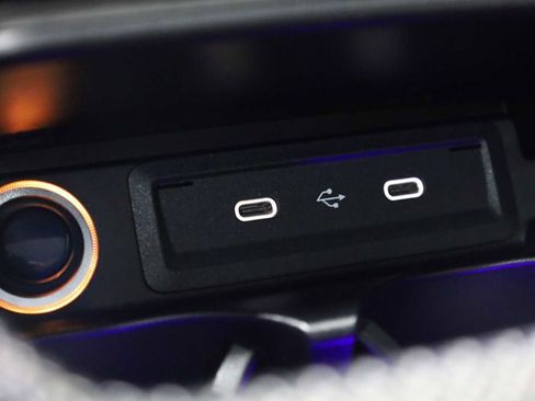 Used 2024 Mercedes-Benz AMG GT 53 image 32