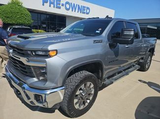 Used 2024 Chevrolet Silverado 2500 LT w/ Texas Edition AWD/4WD video 1
