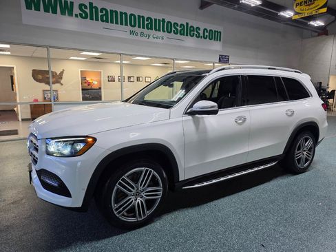 Used 2020 Mercedes-Benz GLS 450 4MATIC image 2