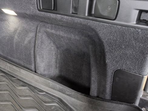 Used 2019 BMW X5 xDrive40i w/ Convenience Package image 47