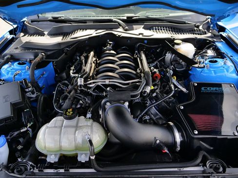 Used 2022 Ford Mustang GT Premium w/ Equipment Group 401A image 8