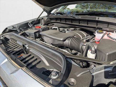 New 2025 GMC Sierra 1500 Elevation image 17