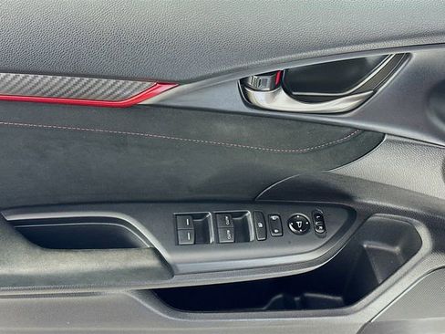 Certified 2018 Honda Civic Type R image 20