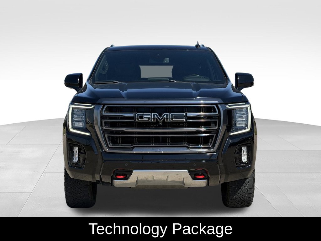 Used 2024 GMC Yukon AT4 w/ AT4 Premium Plus Package AWD/4WD image 3