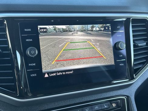 Used 2022 Volkswagen Atlas SE image 23