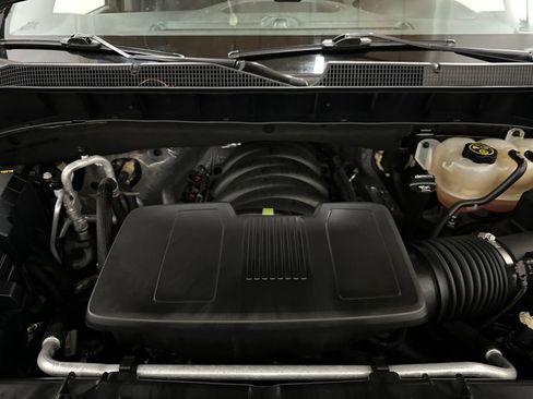 Used 2019 Chevrolet Silverado 1500 RST AWD/4WD image 7