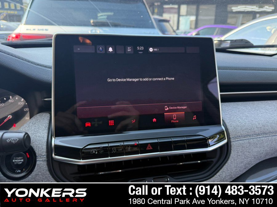 Used 2022 Jeep Compass Latitude AWD/4WD image 34