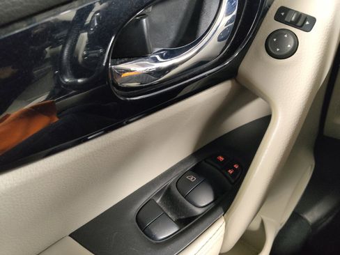 Used 2020 Nissan Rogue Sport SV w/ All-Weather Package FWD image 27