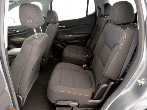 Used 2023 GMC Acadia SLE w/ Driver Convenience Package image 29