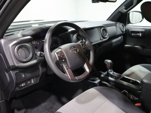 Certified 2023 Toyota Tacoma TRD Sport AWD/4WD image 15