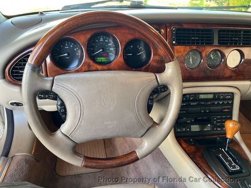Used 1999 Jaguar XK8 Convertible RWD image 35