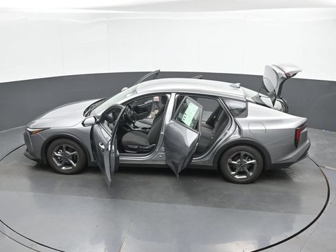 Used 2025 Kia K4 FWD image 48
