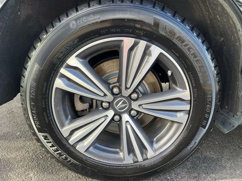 Used 2017 Acura MDX SH-AWD image 32