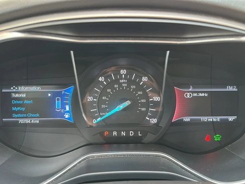 Used 2015 Ford Fusion SE w/ Equipment Group 502A FWD image 11