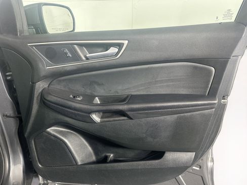Used 2023 Ford Edge SEL image 33